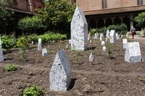 Anaïs Lelièvre - Installation Pinnaculum - Musée des Augustins - Cahors Juin Jardins 2018 - Atelier TA